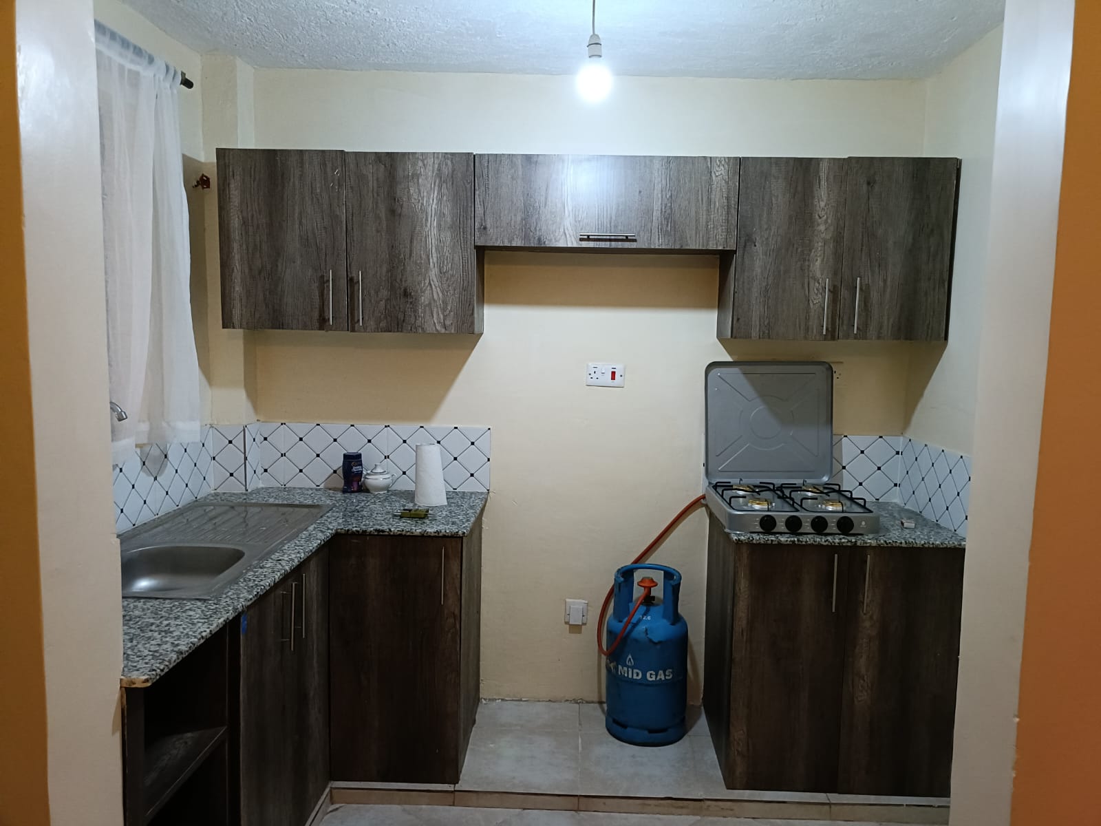 Balozi 4 BR